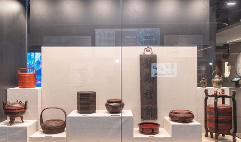 Food Utensils Used by “Ancestors” in Fujian Cuisine Culture Museum