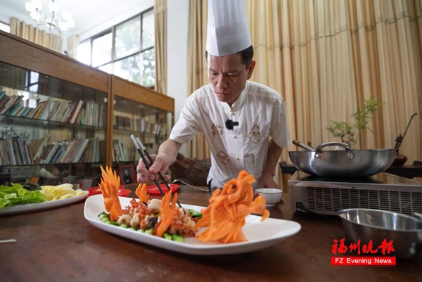 Jin Ningfei: A Cooking Master with Apprentices All Over the World